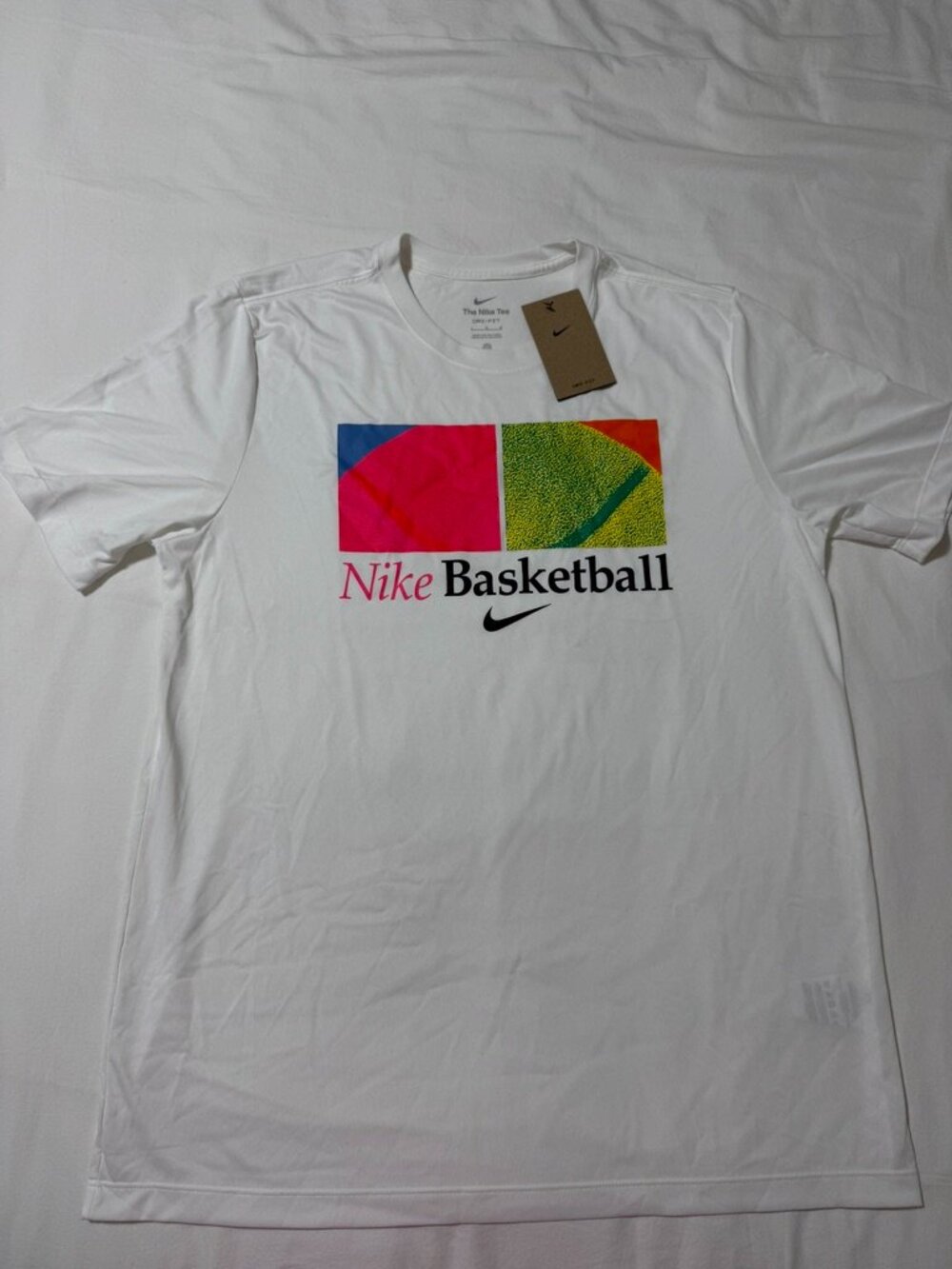 Nike Basketball Dri-FIT Graphic T-Shirt White Men’s Large NWT